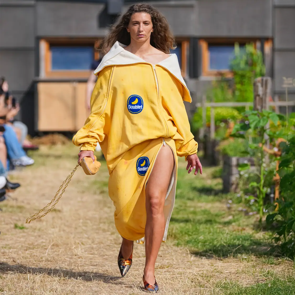 doublet 2026年春夏コレクションに、サステナブル素材「BANANA CLOTH」登場