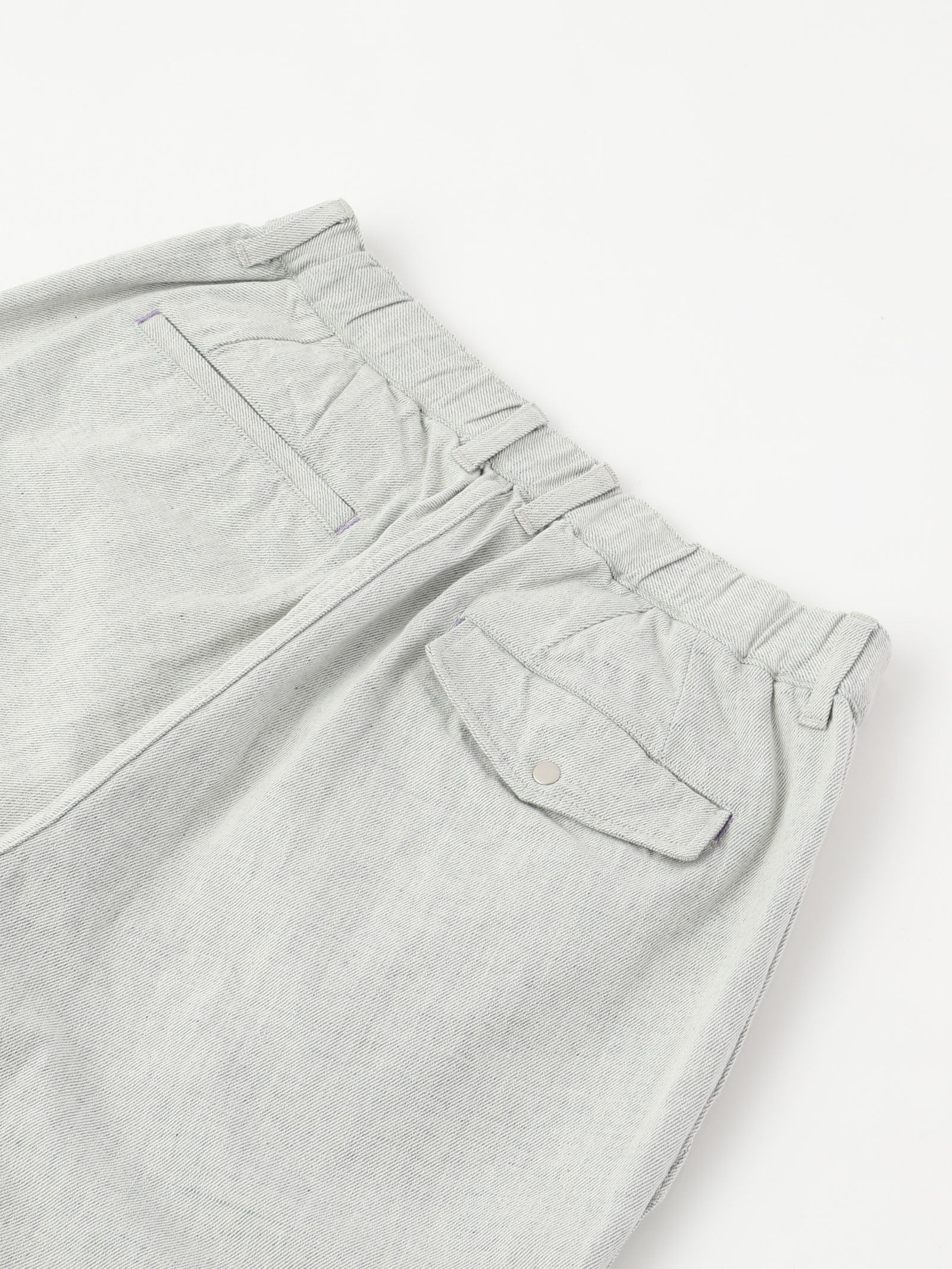 DAILY DRESS TROUSERS <br> スラックスのようなワークパンツ