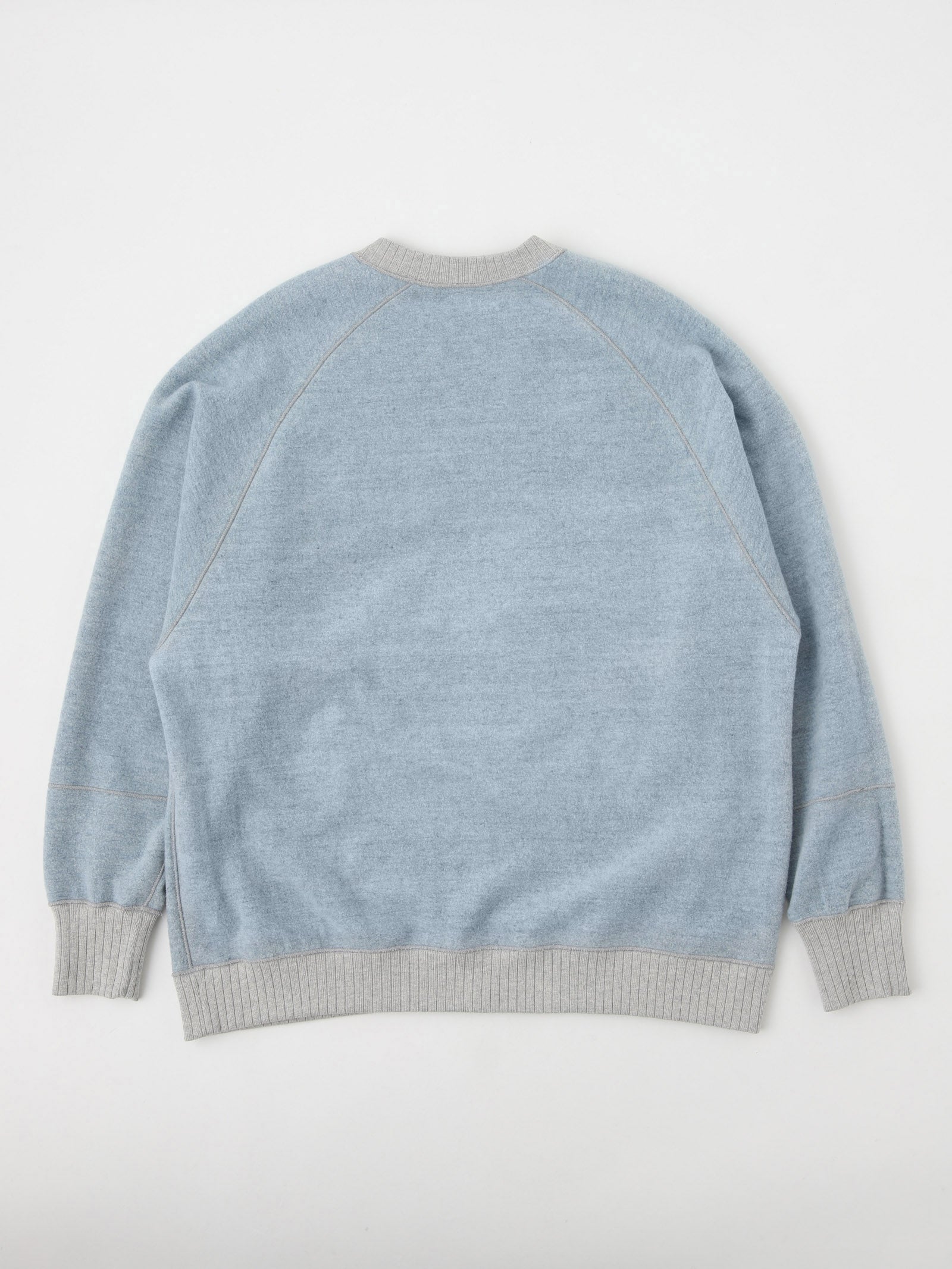 DAILY REVERSIBLE C/N SWEAT <br> リバーシブルな万能スウェット