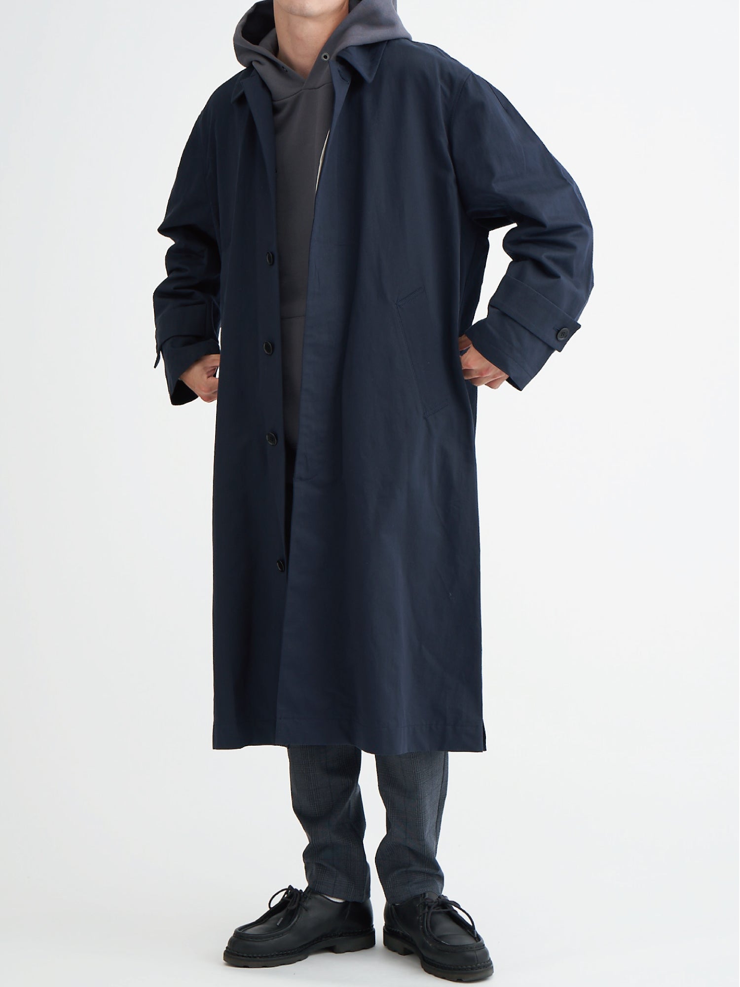 Men's LIGHT SOUTIEN COLLAR COAT <br> 機能とデザインに拘ったステンカラーコート