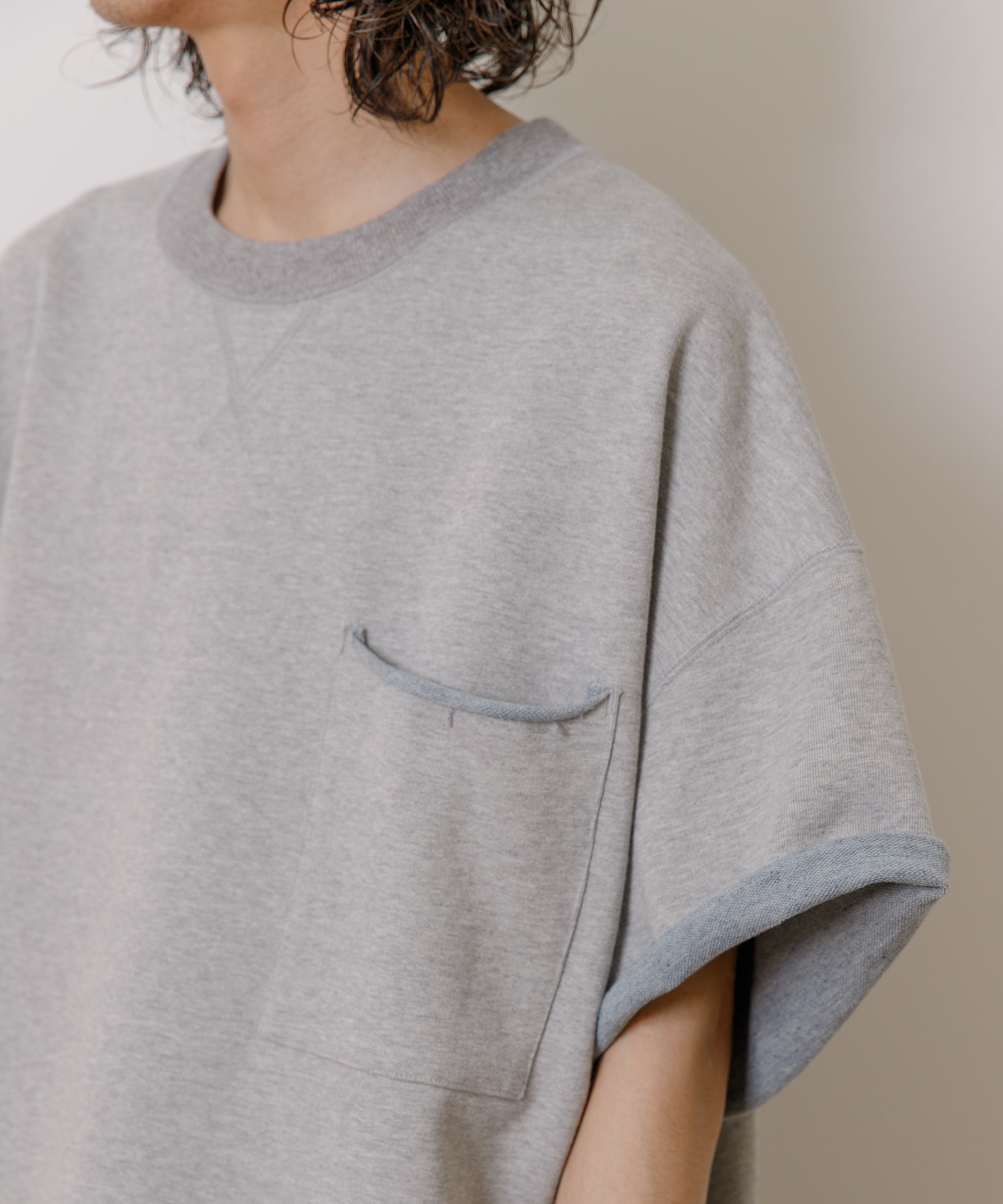 DAILY REVERSIBLE S/S SWEAT
